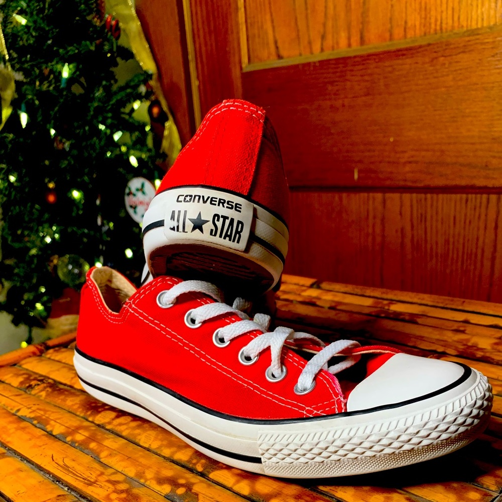 Converse Red Low Top